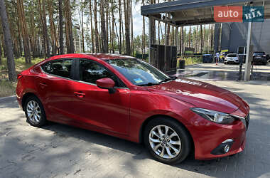 Седан Mazda 3 2015 в 