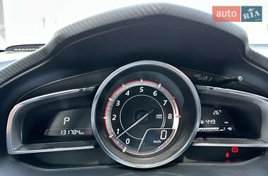 Седан Mazda 3 2015 в 