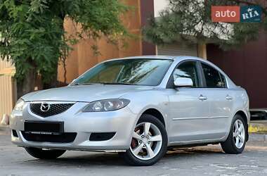 Седан Mazda 3 2006 в Днепре