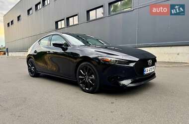 Хетчбек Mazda 3 2021 в Києві