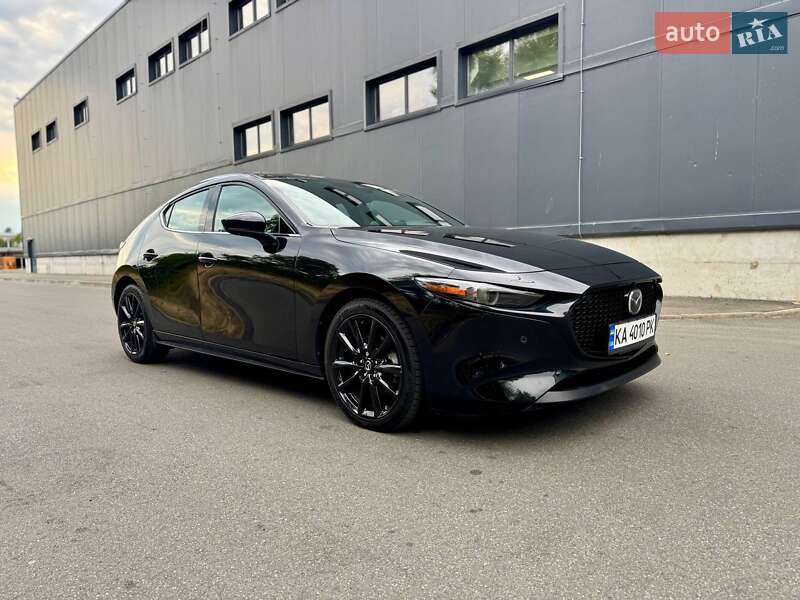 Хэтчбек Mazda 3 2021 в 