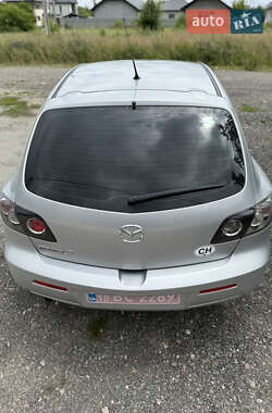 Хэтчбек Mazda 3 2006 в 