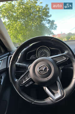 Седан Mazda 3 2017 в 
