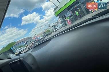 Седан Mazda 3 2018 в Киеве