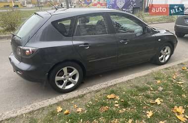 Хэтчбек Mazda 3 2006 в 