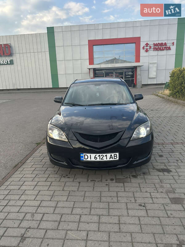 Хетчбек Mazda 3 2004 в 