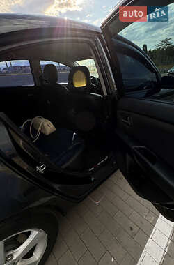 Седан Mazda 3 2006 в 