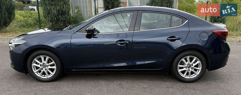 Mazda 3 2017