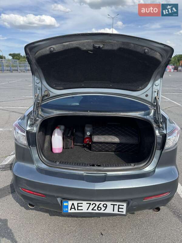 Седан Mazda 3 2011 в Днепре фото 15 Седан Mazda 3 2011 в Днепре