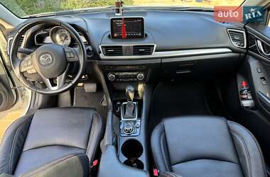 Хэтчбек Mazda 3 2014 в 