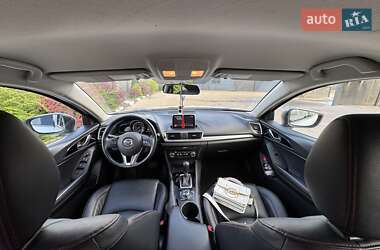 Хэтчбек Mazda 3 2014 в 