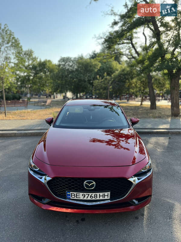 Седан Mazda 3 2018 в 