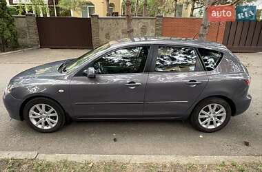 Хэтчбек Mazda 3 2006 в 