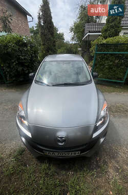 Седан Mazda 3 2012 в Києві