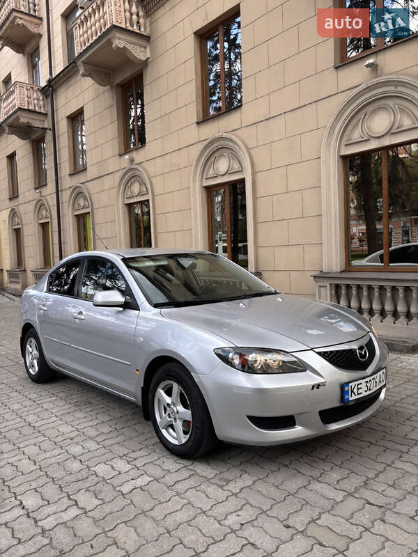 Mazda 3 2004