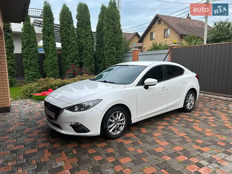 Mazda 3 2015