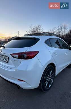 Хэтчбек Mazda 3 2018 в 