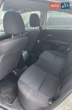 Хэтчбек Mazda 3 2005 в 