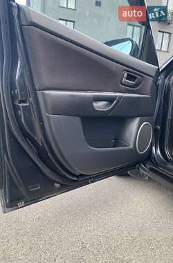 Хэтчбек Mazda 3 2007 в 