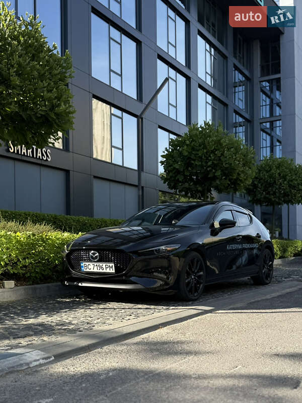 Хэтчбек Mazda 3 2019 в 