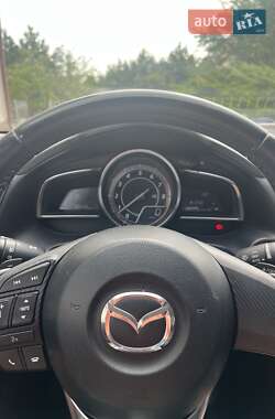 Седан Mazda 3 2015 в 