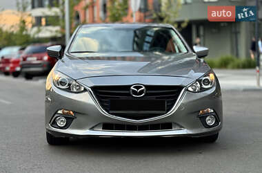 Хэтчбек Mazda 3 2014 в 