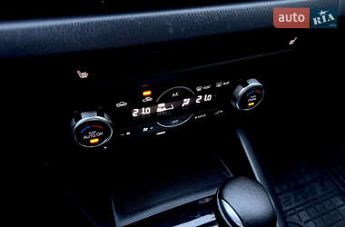 Хэтчбек Mazda 3 2014 в 