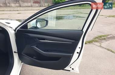 Седан Mazda 3 2019 в 