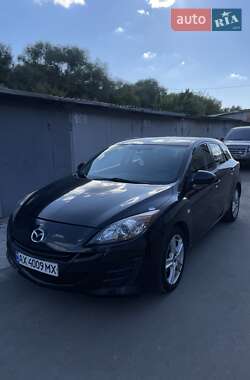 Хэтчбек Mazda 3 2010 в Харькове