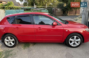 Хэтчбек Mazda 3 2006 в 