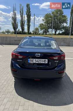 Седан Mazda 3 2014 в 