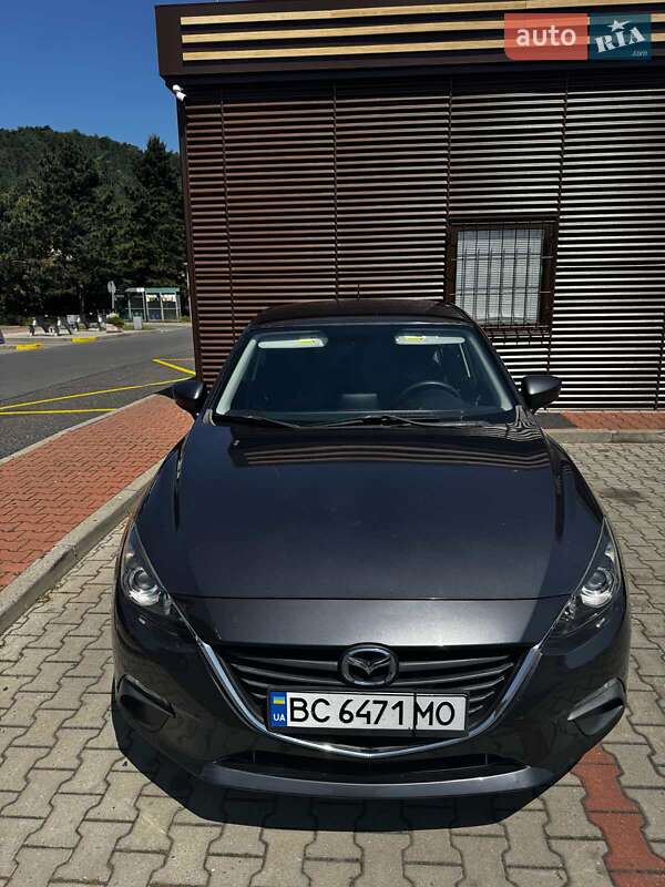 Хетчбек Mazda 3 2015 в Тячеві