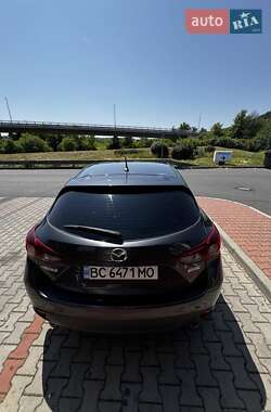 Хэтчбек Mazda 3 2015 в 