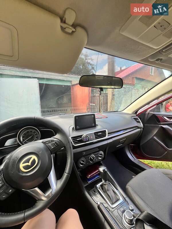 Хэтчбек Mazda 3 2014 в Кролевце