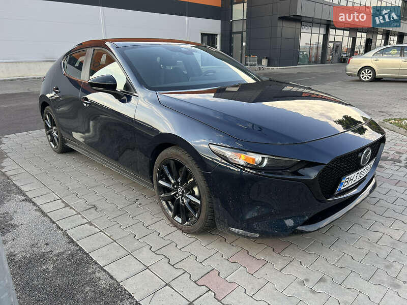 Хэтчбек Mazda 3 2019 в Львове