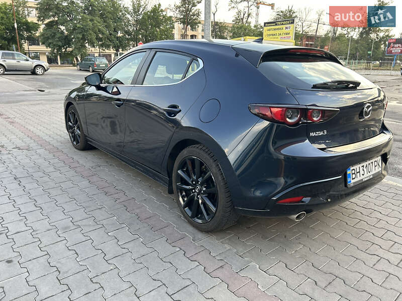 Хэтчбек Mazda 3 2019 в Львове