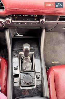 Хэтчбек Mazda 3 2019 в 