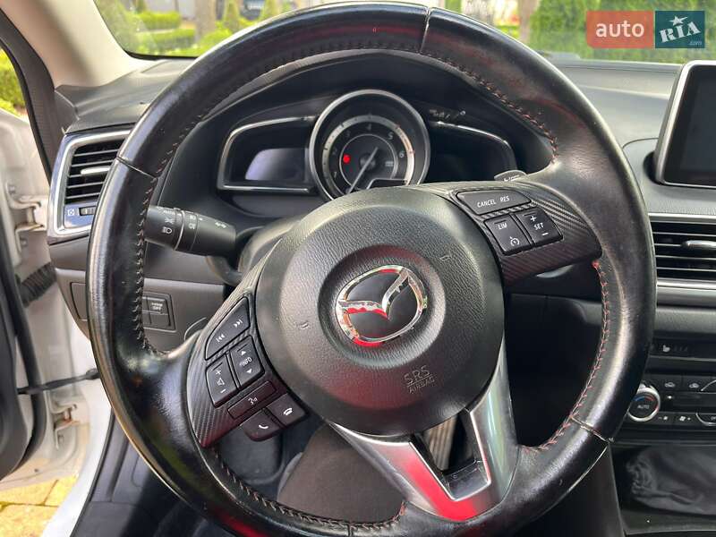 Хэтчбек Mazda 3 2015 в Львове фото 19 Хэтчбек Mazda 3 2015 в Львове