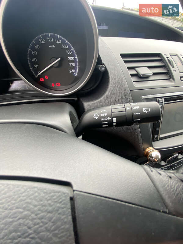 Хэтчбек Mazda 3 2012 в Виннице