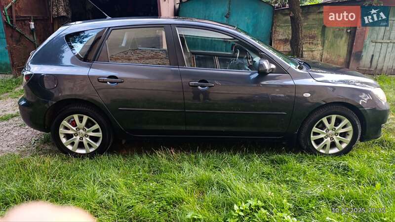 Хэтчбек Mazda 3 2007 в Стрые