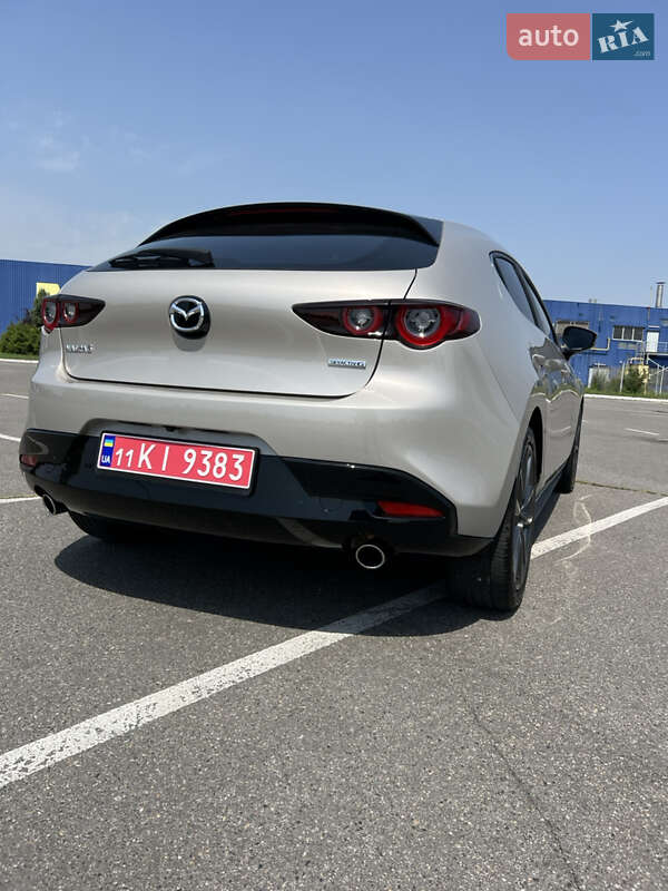 Хэтчбек Mazda 3 2024 в Днепре