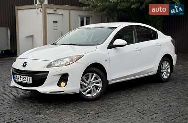 Седан Mazda 3 2011 в Києві