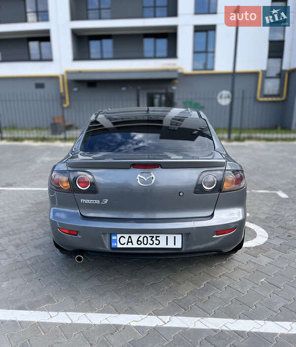 Седан Mazda 3 2005 в Черкассах