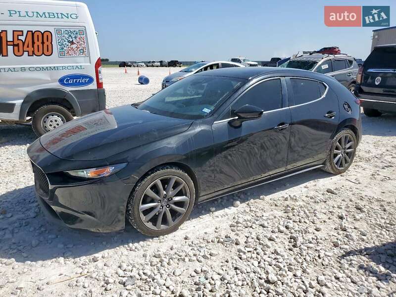 Mazda 3 2019
