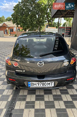 Хэтчбек Mazda 3 2006 в 