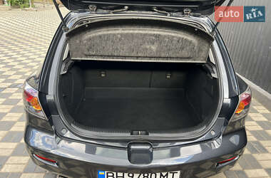 Хэтчбек Mazda 3 2006 в 