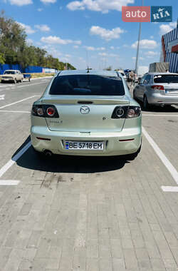 Седан Mazda 3 2008 в 