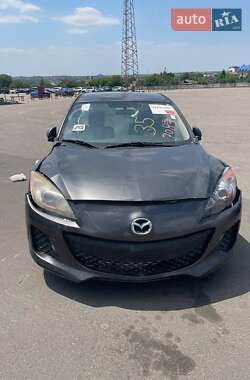 Седан Mazda 3 2012 в 
