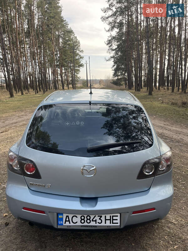 Хэтчбек Mazda 3 2008 в Луцке