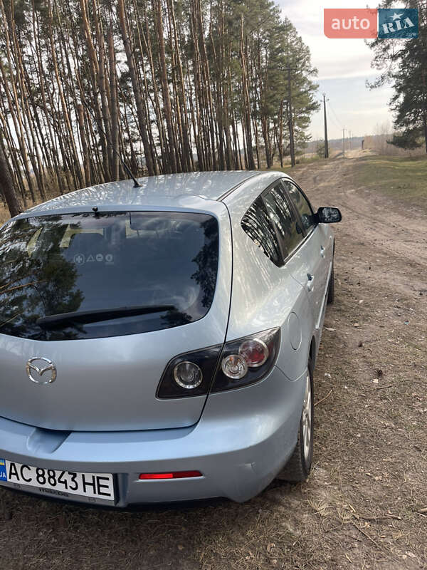 Хэтчбек Mazda 3 2008 в Луцке